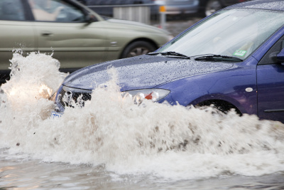 暴雨致地庫車輛被淹物業需擔責